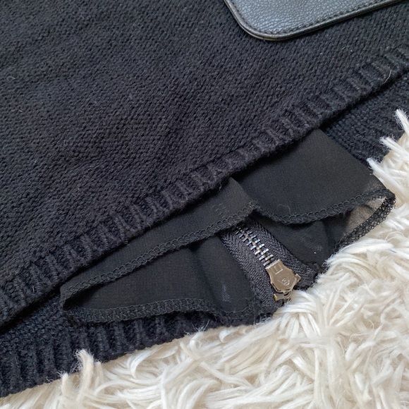 Market & Spruce Back Zip Panel Crewneck Sweater 💗 Black - Picture 12 of 16